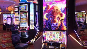 အွန်လိုင်း စလော့ ဂိမ်းများ - jackpot နှင့် bonus rounds